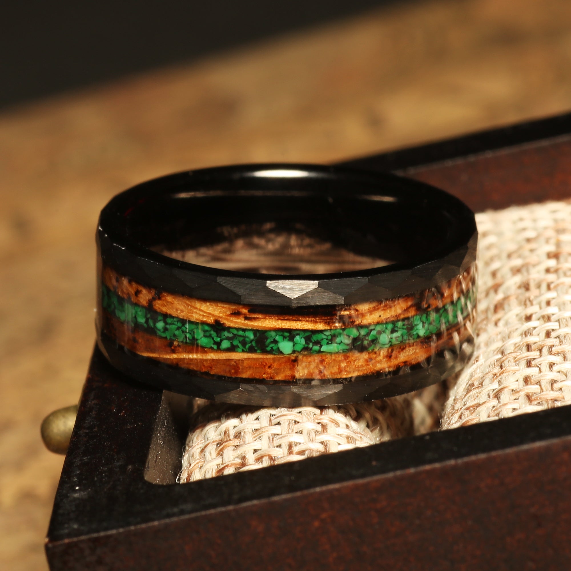 Malachite Whiskey Barrel Wedding Band for Men | 8mm Black Hammered Tungsten Ring