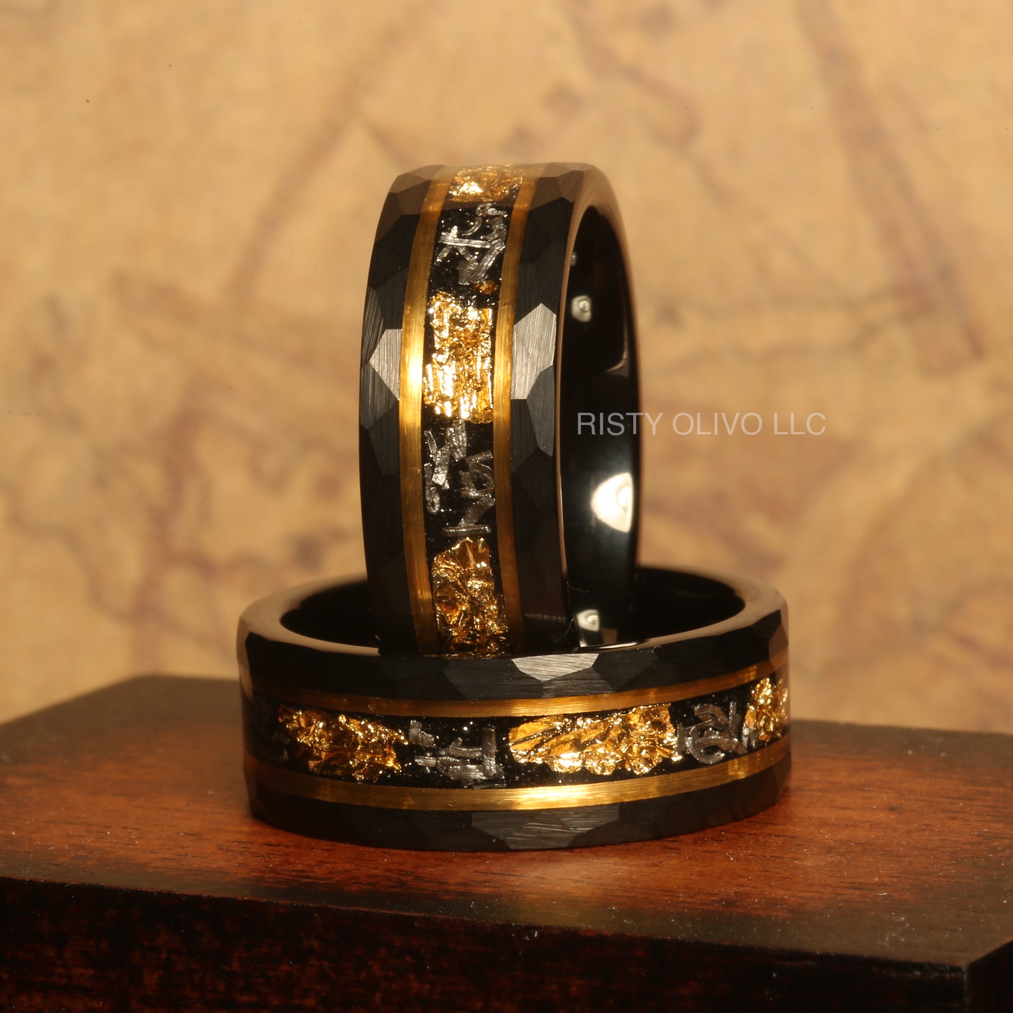 Meteorite Gold Leaf Wedding Band for Men | 8mm Black Tungsten Ring