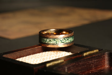 Hammered Moss Agate Wedding Band for Men | 8mm Rose Gold Tungsten Ring 2