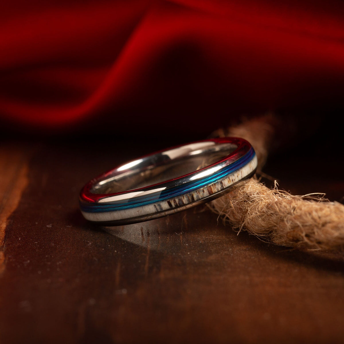 Women’s 4mm blue fishing line antler ring with comfort fit